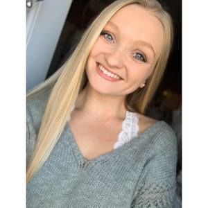 Meet your Posher, Lexi